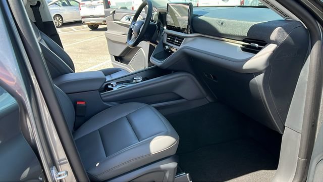 New 2026 Ford Explorer Active w/ Active Comfort Package RWD image 11