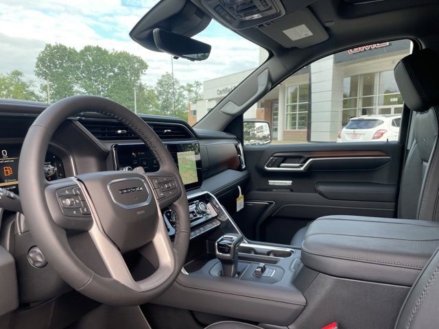 New 2026 GMC Sierra 1500 Denali w/ Denali Reserve Package image 13