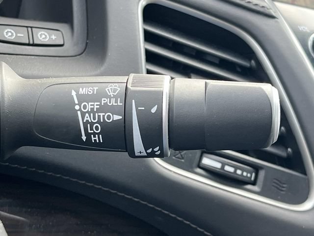 Used 2017 Acura RLX w/ Technology Package FWD image 45