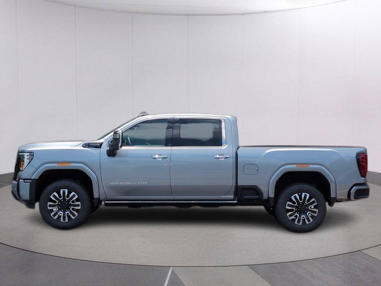 New 2026 GMC Sierra 2500 Denali Ultimate AWD/4WD image 2