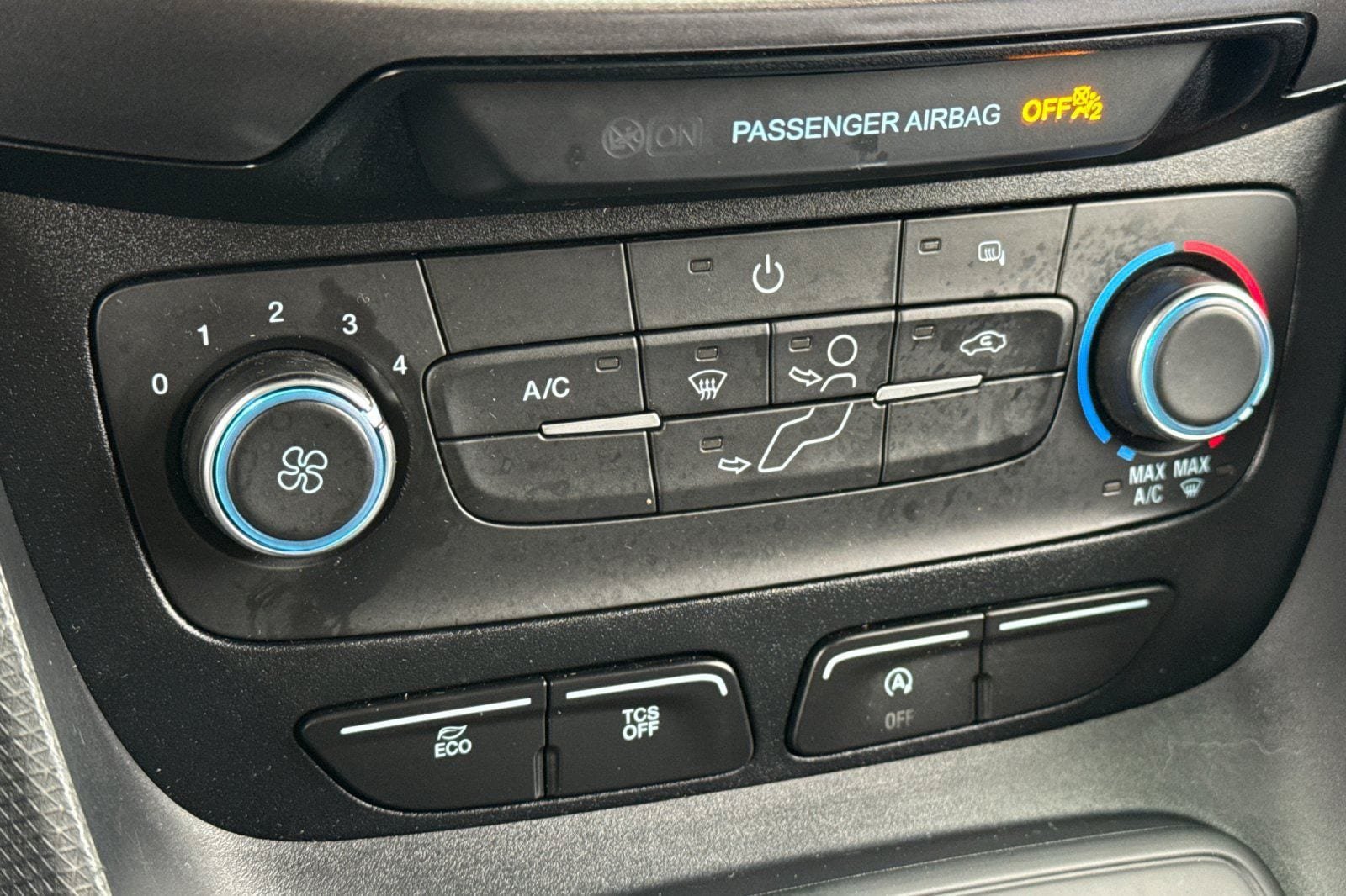 Used 2020 Ford Transit Connect XL FWD image 25