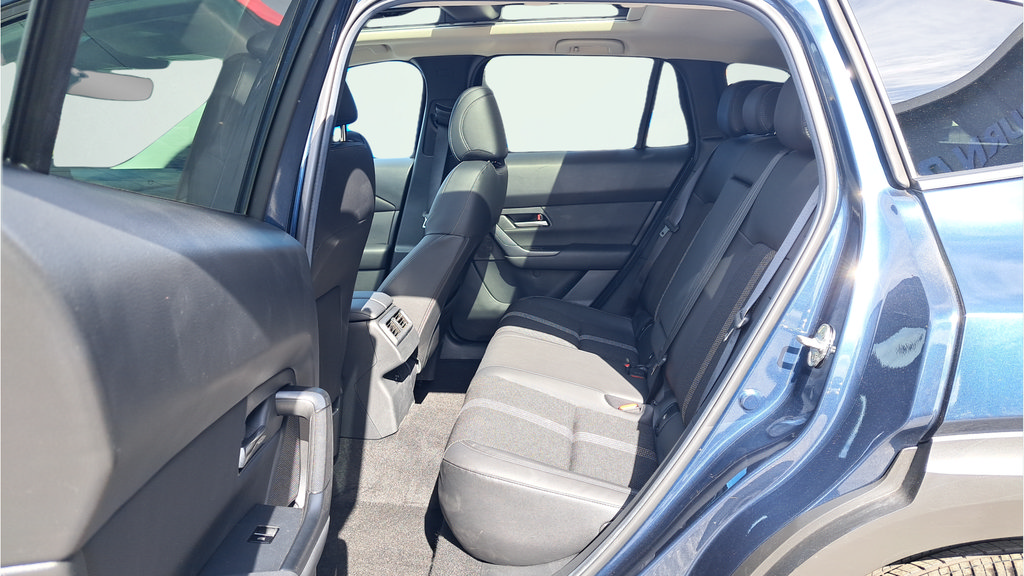 Used 2025 MAZDA CX-50 AWD 2.5 S w/ Cargo Package image 12