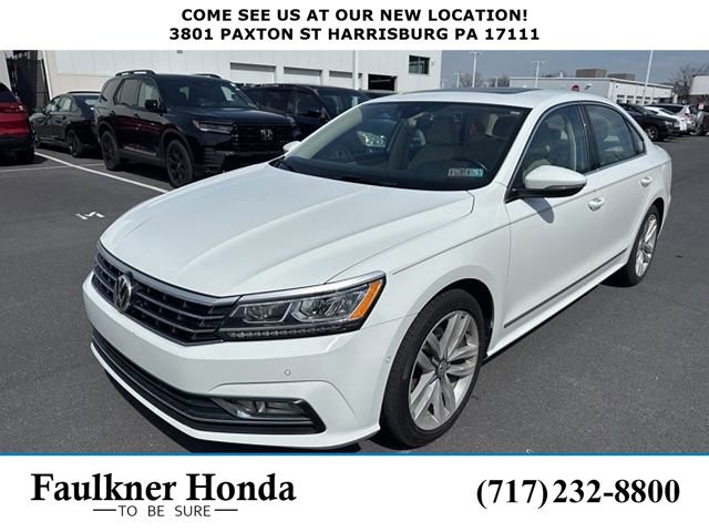 Used 2017 Volkswagen Passat 1.8T SEL Premium image 1