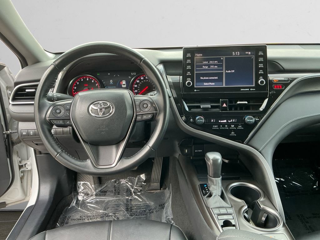 Used 2024 Toyota Camry XSE image 10