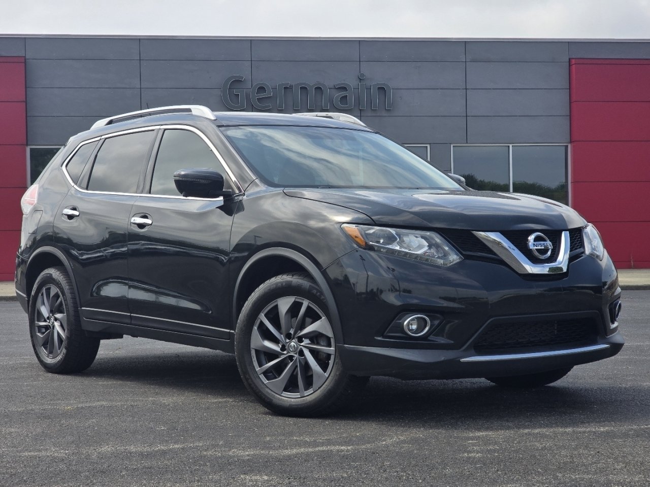 Used 2016 Nissan Rogue SL w/ SL Premium Package AWD/4WD image 2
