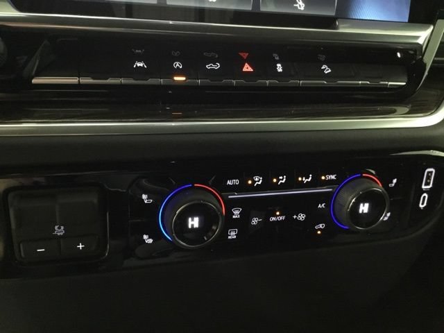New 2026 Chevrolet Silverado 1500 LT AWD/4WD image 38