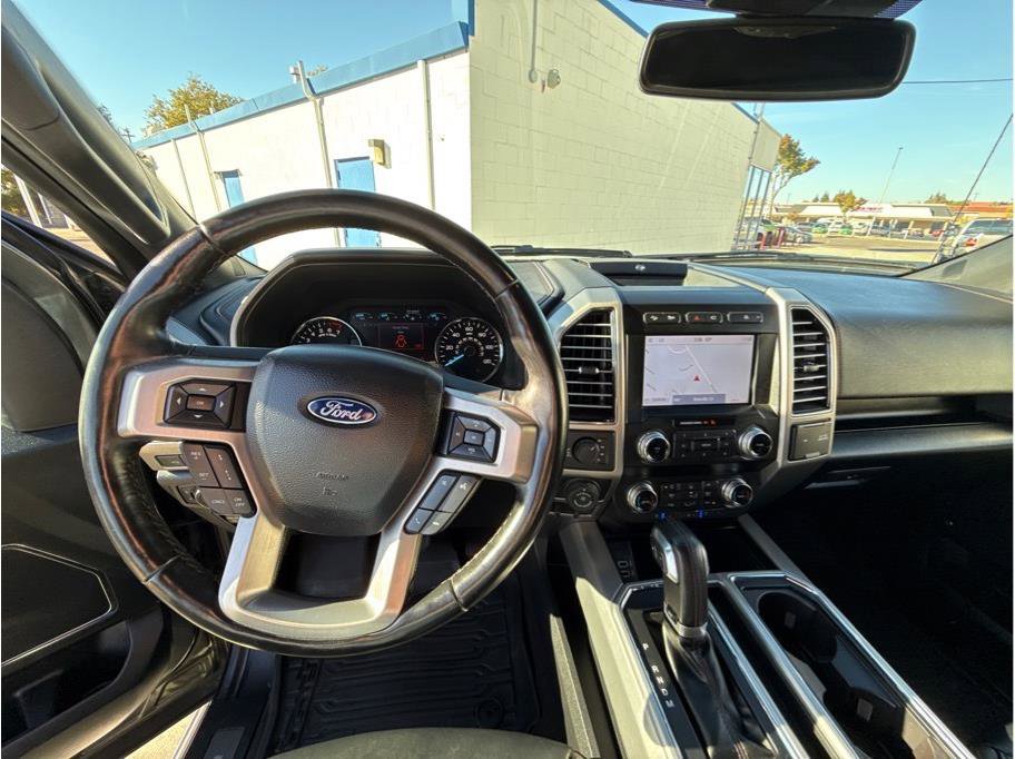 Used 2019 Ford F150 Platinum w/ Equipment Group 701A Luxury image 32