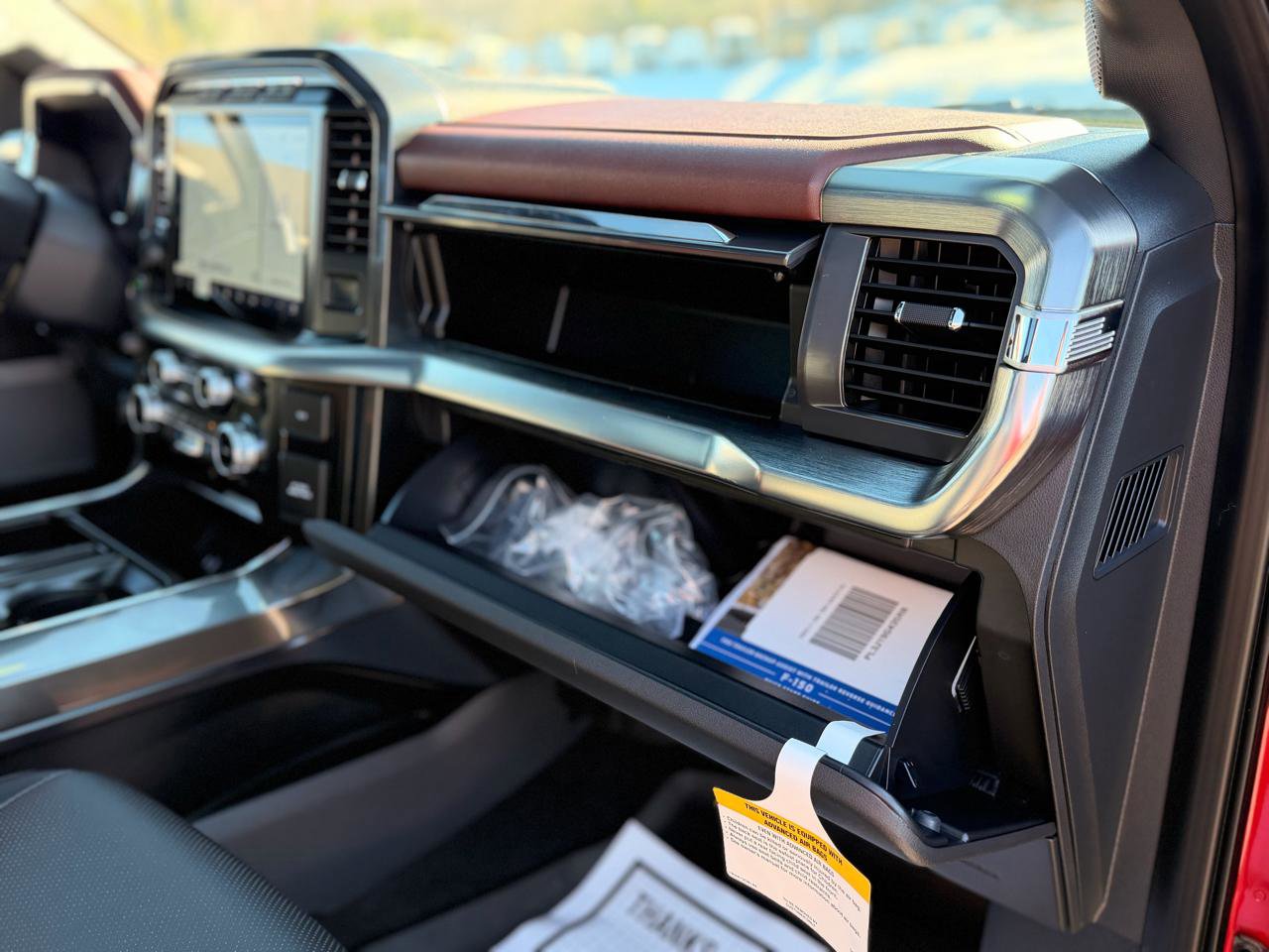 Used 2023 Ford F150 Lariat w/ Equipment Group 502A High image 33