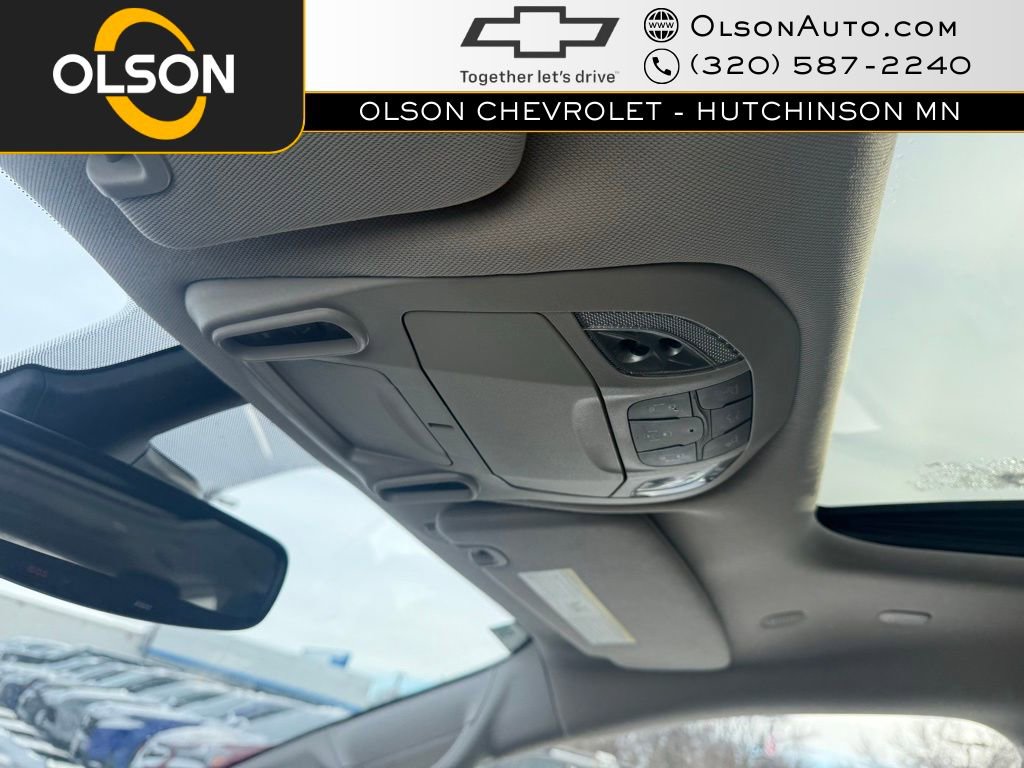 Used 2023 Chrysler Pacifica Limited image 21