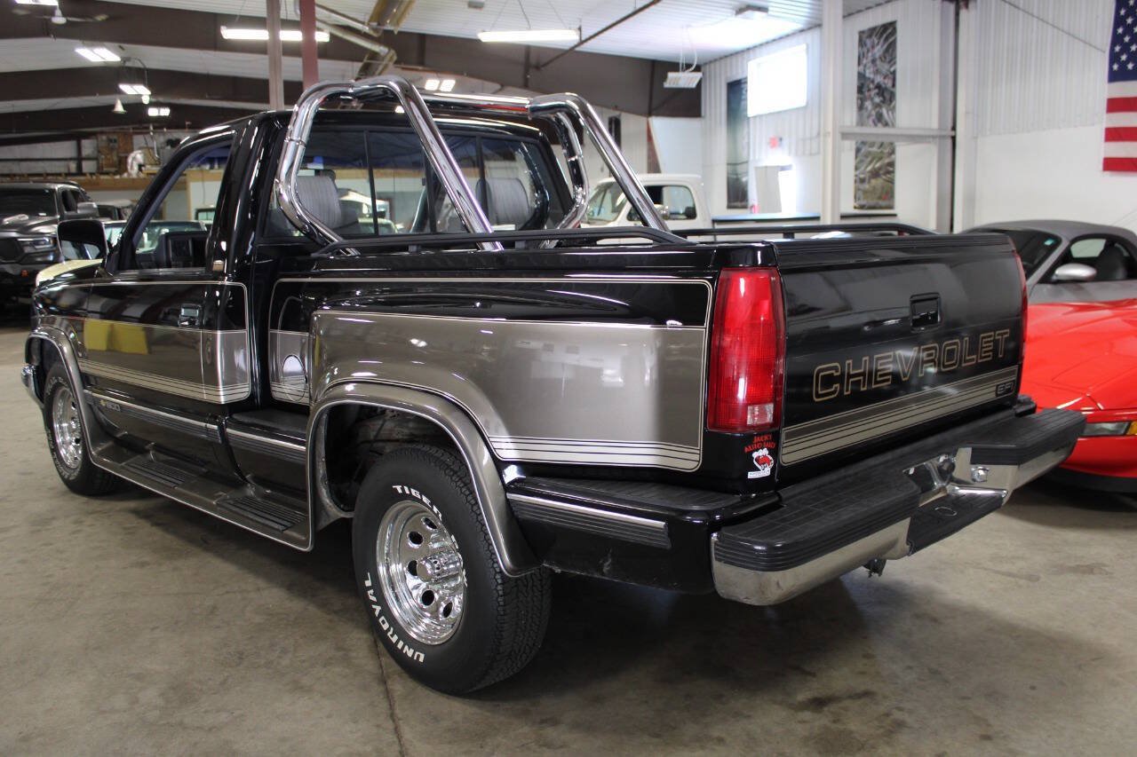 Used 1990 Chevrolet Silverado 1500 2WD Regular Cab image 4