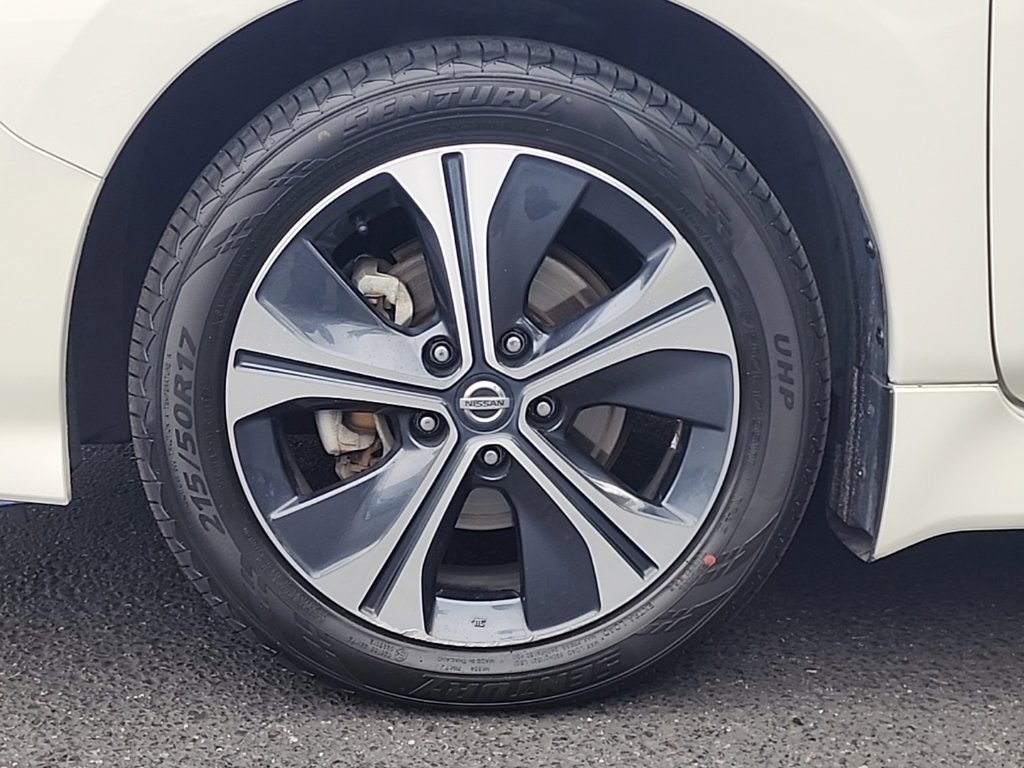 Used 2019 Nissan Leaf SL Plus FWD image 28
