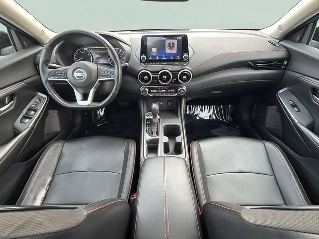 Used 2022 Nissan Sentra SR w/ SR Premium Package FWD image 27