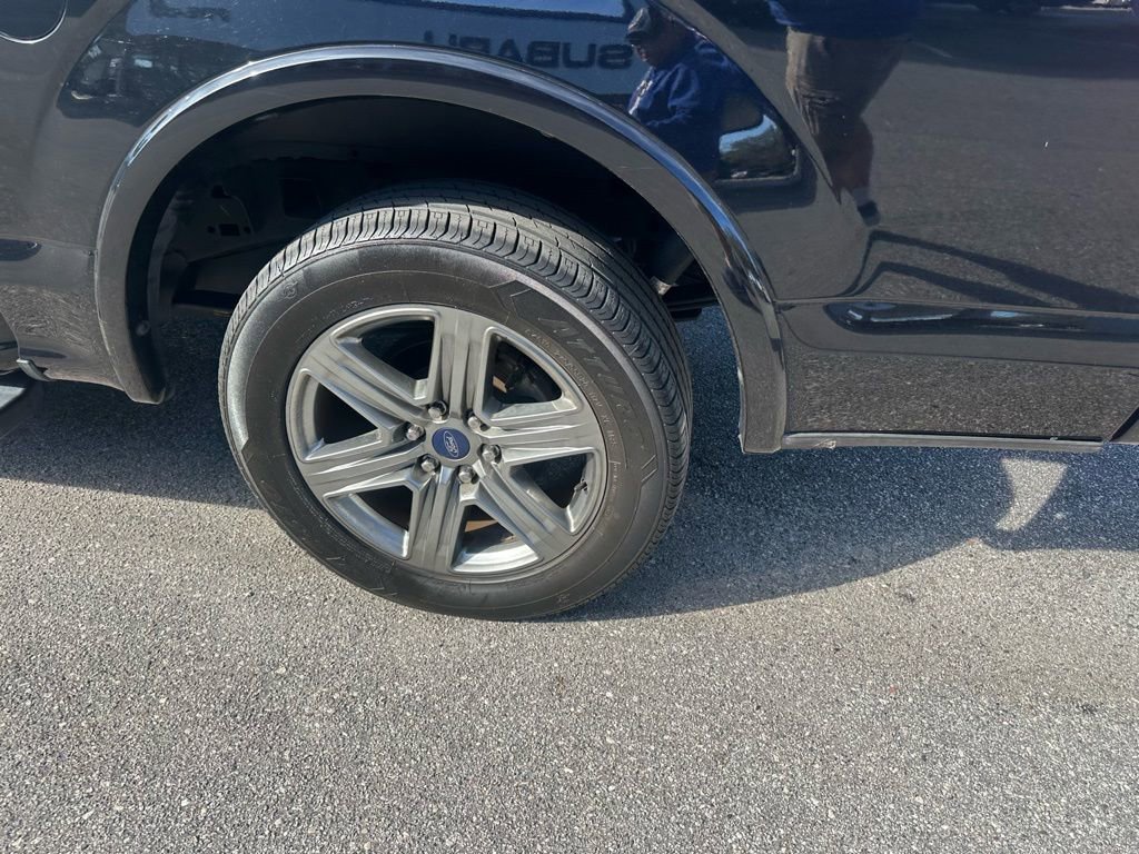 Used 2018 Ford F150 Lariat image 6