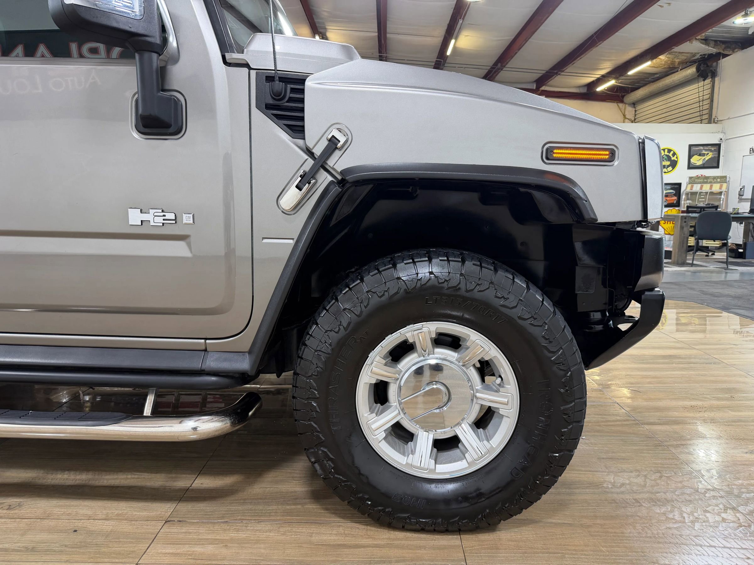 Used 2008 HUMMER H2 Luxury image 4
