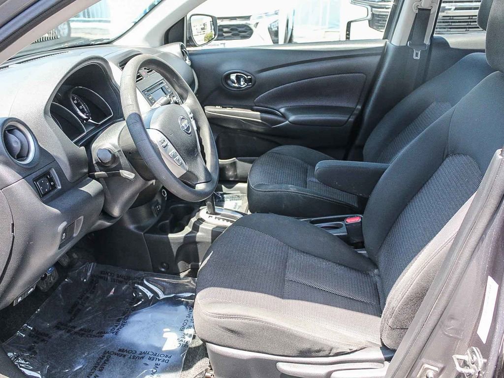 Used 2018 Nissan Versa SV FWD image 18