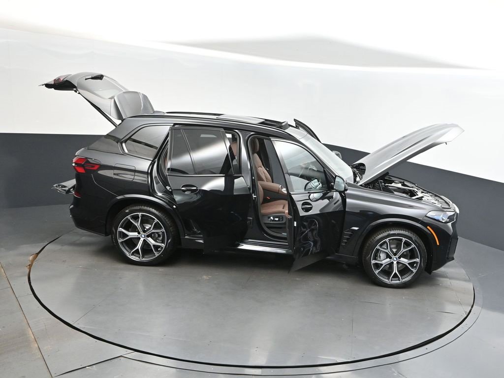 New 2026 BMW X5 xDrive50e image 50