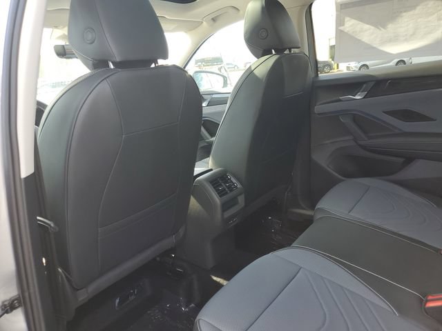 New 2026 Volkswagen Tiguan SE AWD/4WD image 10