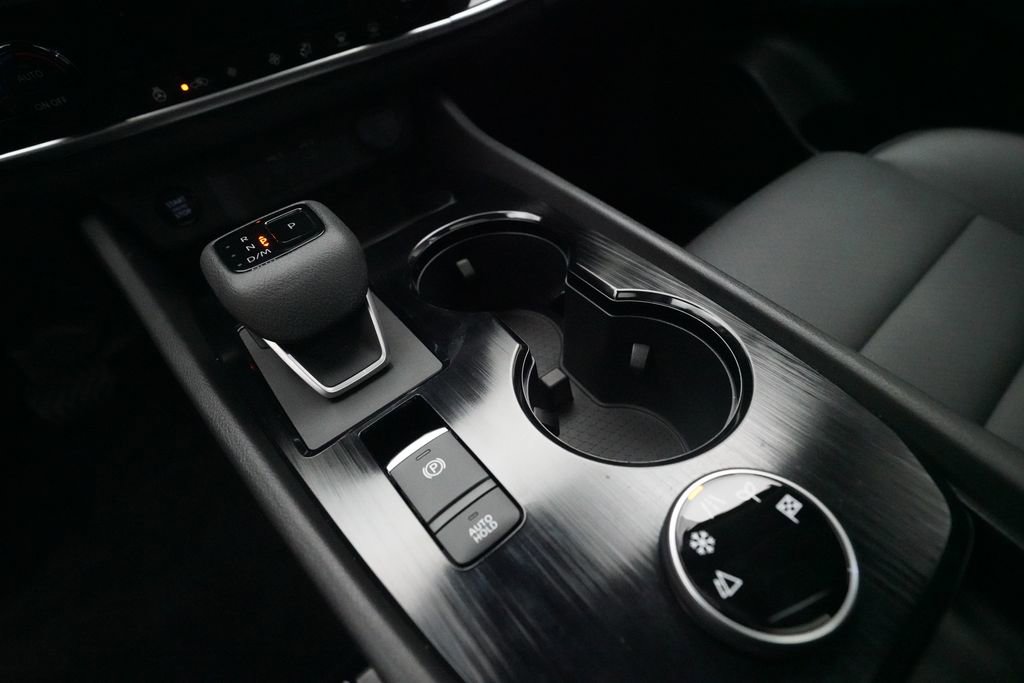 Certified 2024 Nissan Rogue SV w/ SV Premium Package image 16