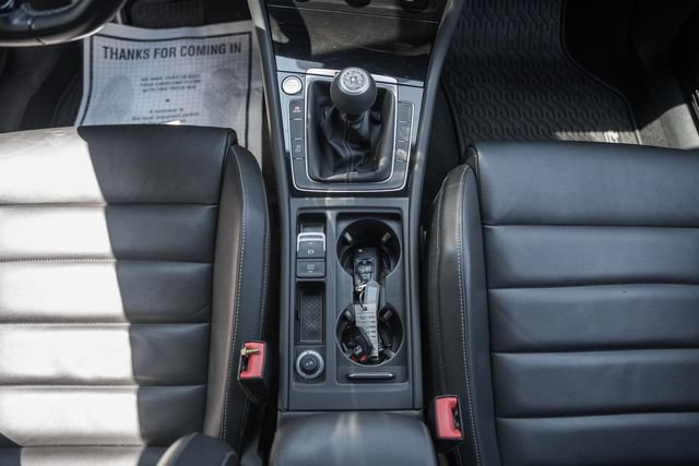 Used 2017 Volkswagen Golf R 4-Door AWD/4WD image 33