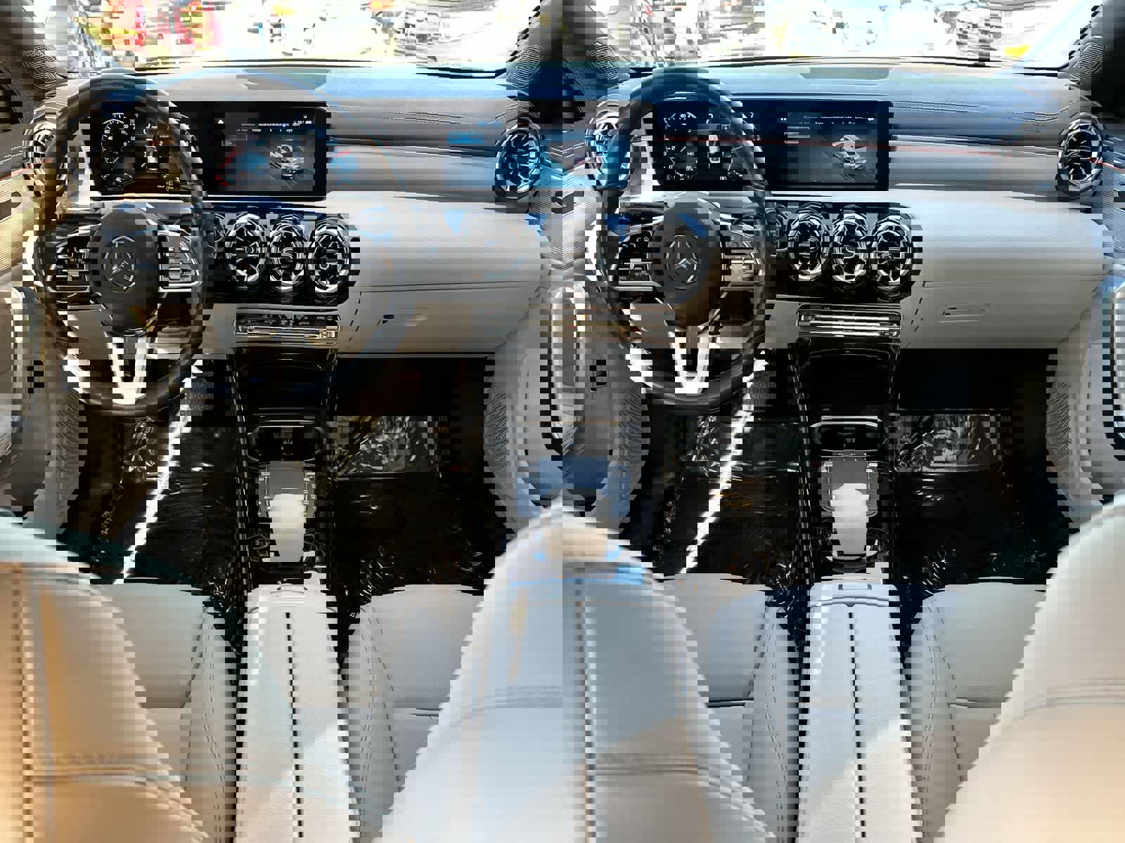 Used 2022 Mercedes-Benz CLA 250 image 15