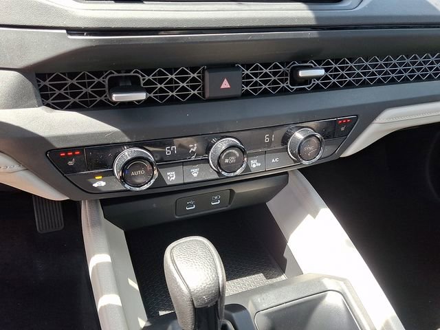 Used 2025 Honda Accord SE image 13