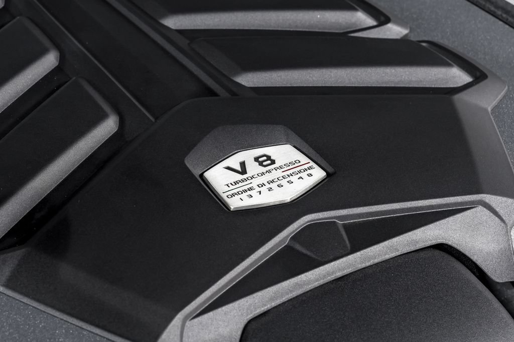 Used 2024 Lamborghini Urus Performante AWD/4WD image 53