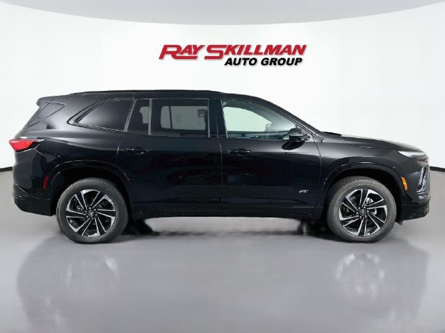 Used 2026 Buick Enclave Sport Touring FWD image 4