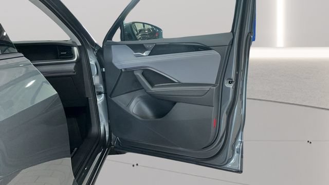 New 2026 Volkswagen Tiguan SE AWD/4WD image 34