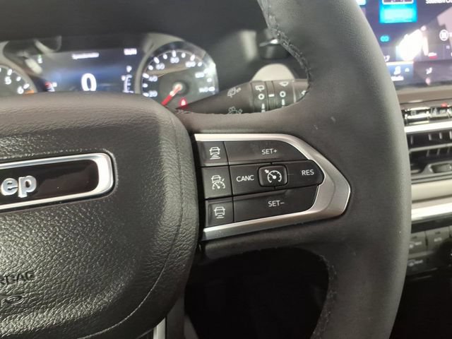 Used 2023 Jeep Compass Limited AWD/4WD image 16