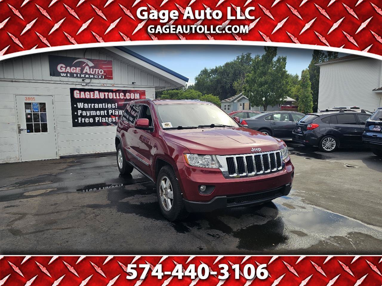 Used 2012 Jeep Grand Cherokee Laredo w/ Laredo E Group AWD/4WD image 1