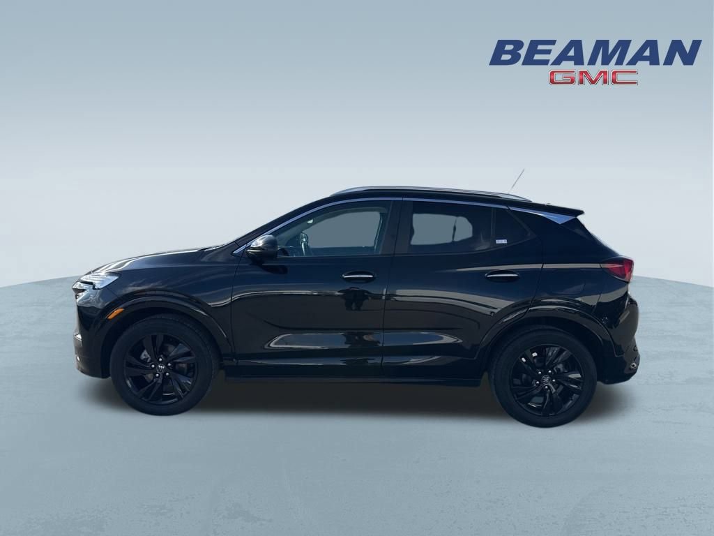 Used 2024 Buick Encore GX Sport Touring image 4
