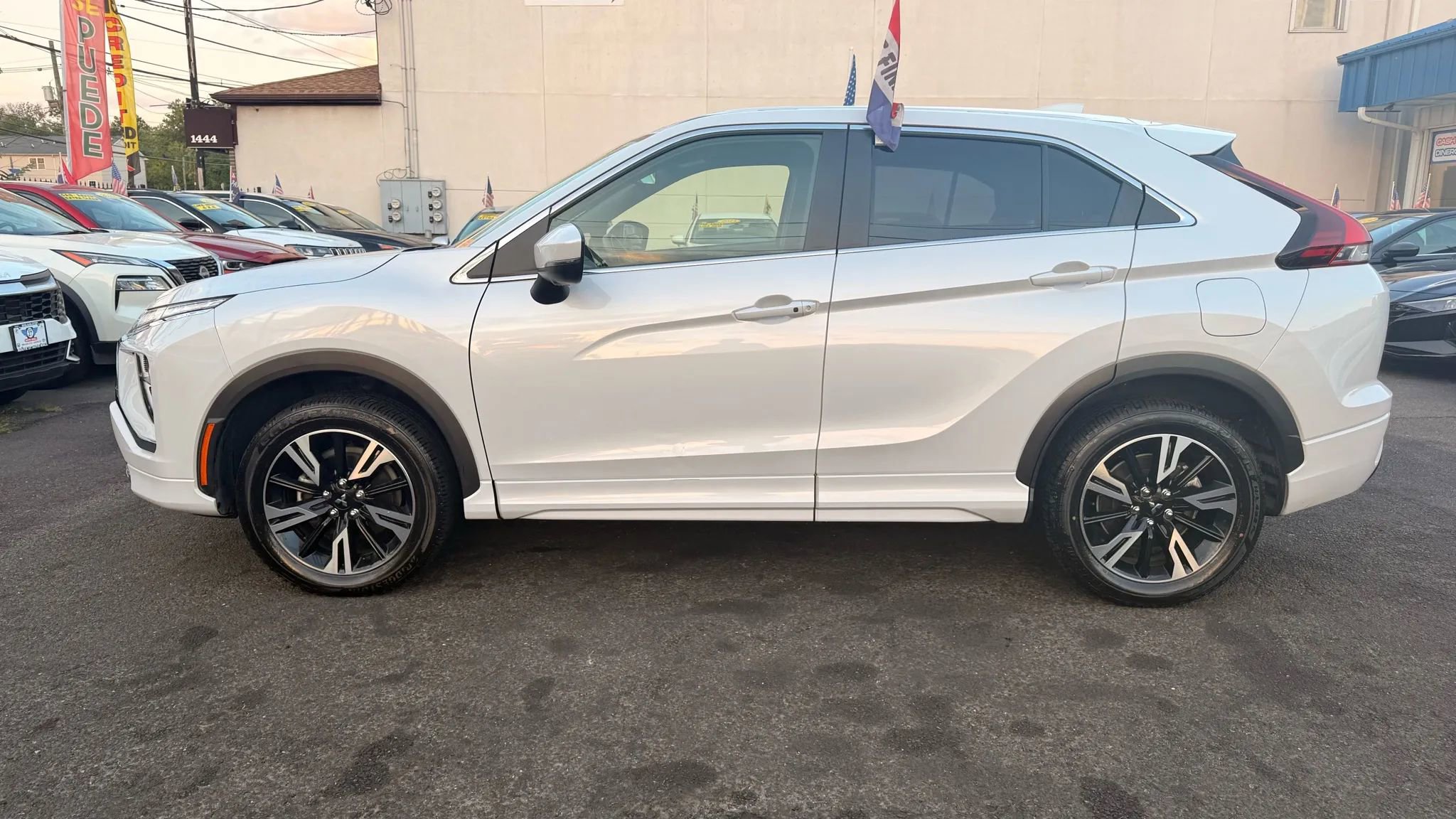 Used 2024 Mitsubishi Eclipse Cross SEL image 10