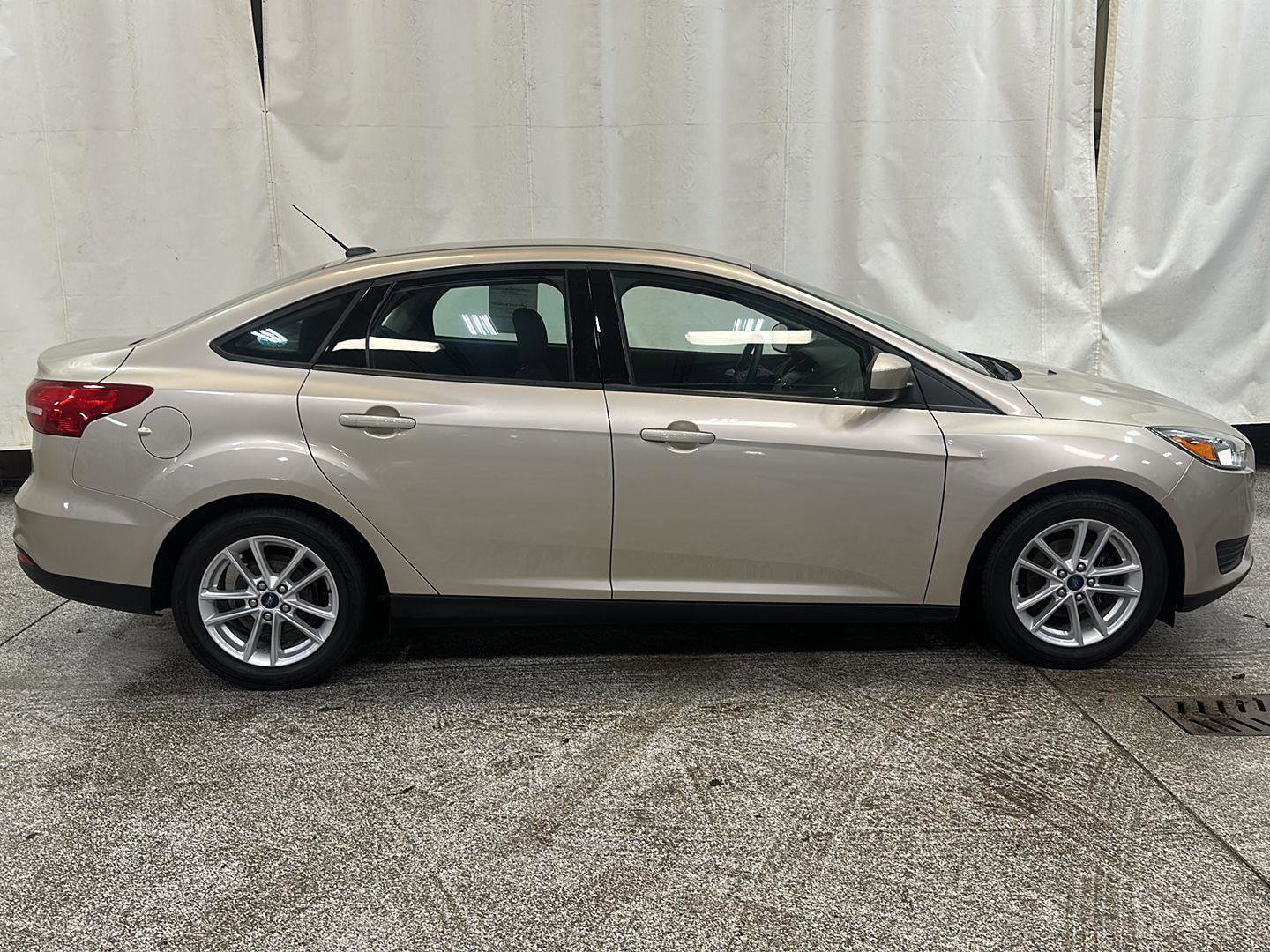 Used 2018 Ford Focus SE image 7
