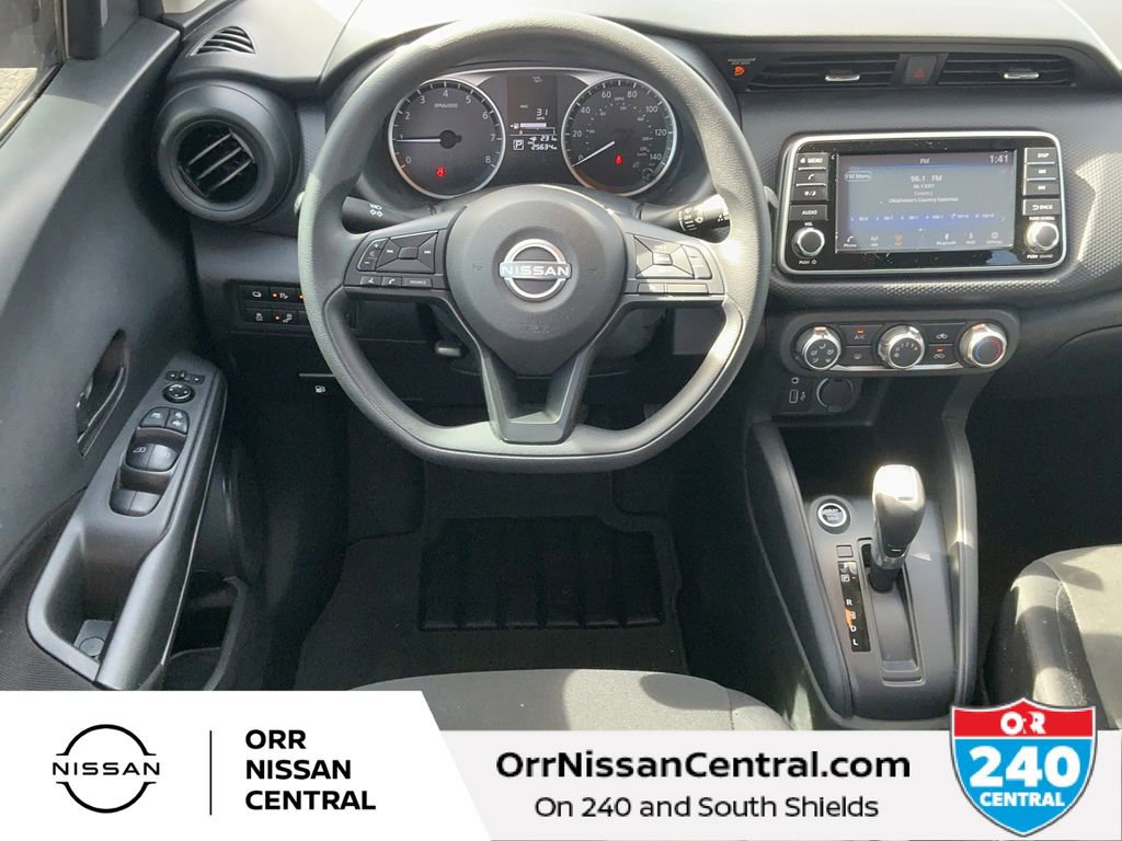 Used 2024 Nissan Kicks S image 14