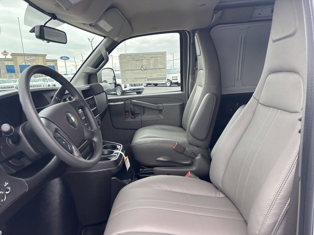 New 2025 Chevrolet Express 2500 w/ Driver Convenience Package image 13