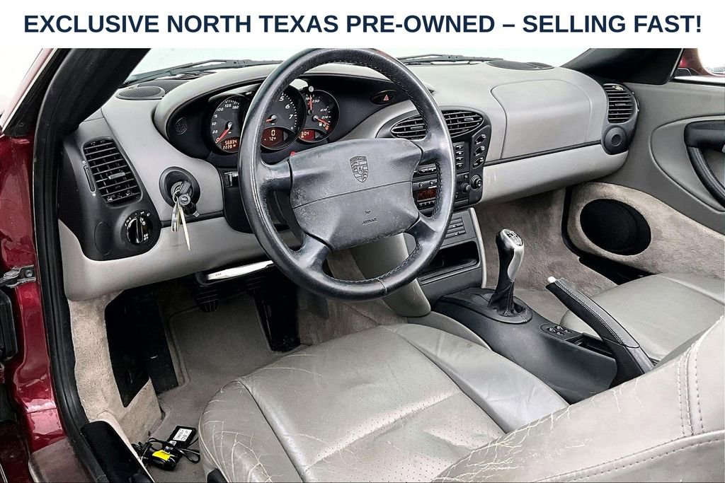 Used 2000 Porsche Boxster RWD image 17
