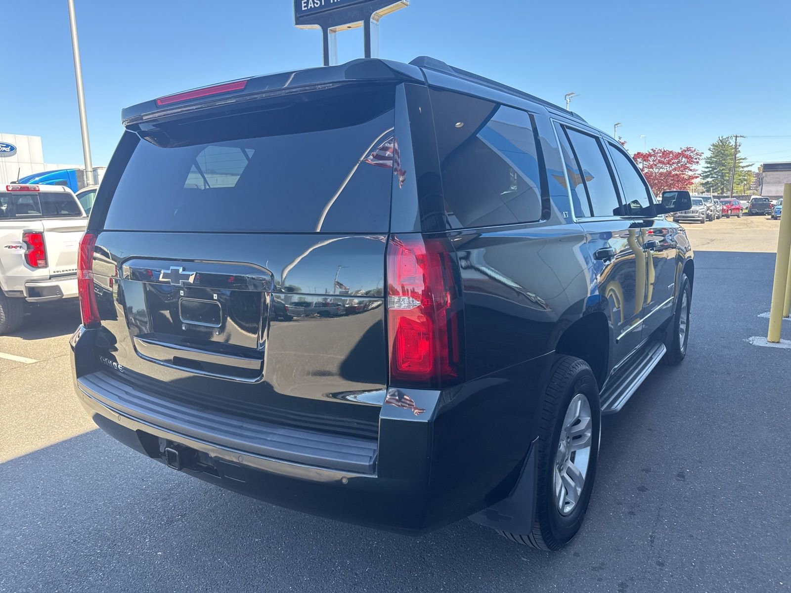 Used 2016 Chevrolet Tahoe LT AWD/4WD image 6