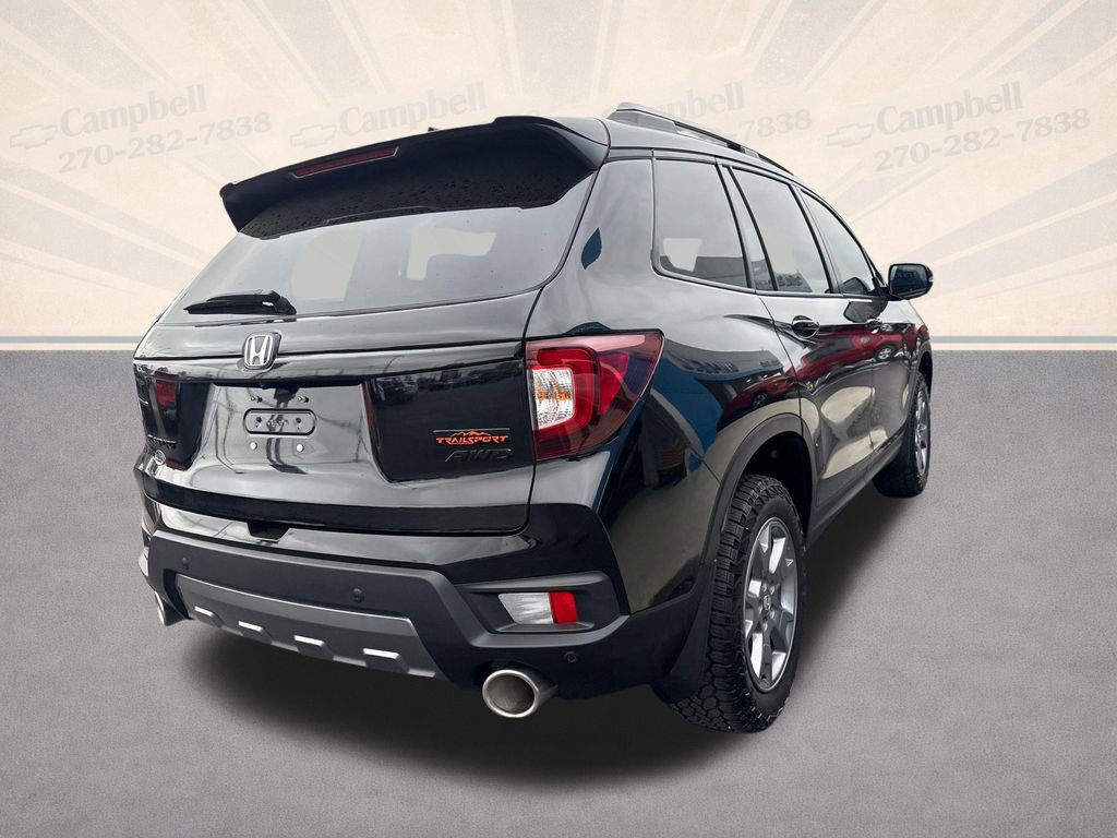 Used 2025 Honda Passport TrailSport image 11