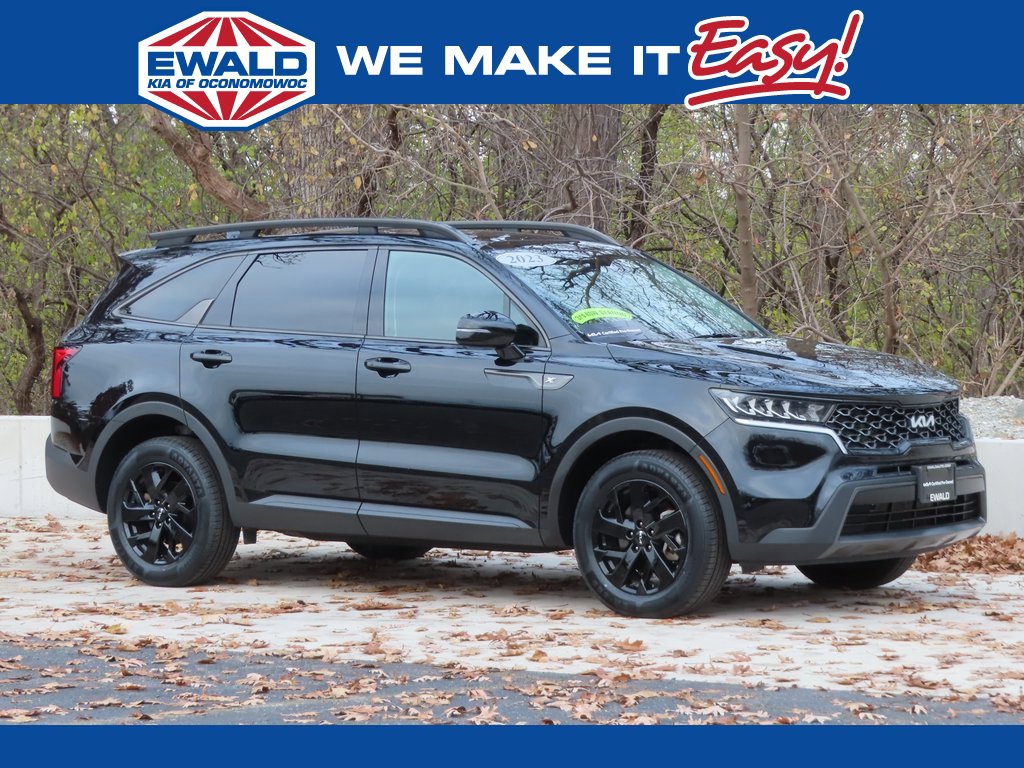 Certified 2023 Kia Sorento S w/ Panoramic Sunroof Package image 1