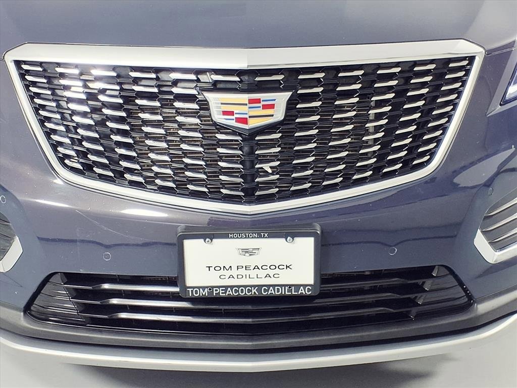 Certified 2025 Cadillac XT5 Premium Luxury image 28