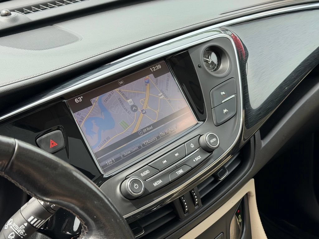 Certified 2017 Buick Envision Premium AWD/4WD image 23