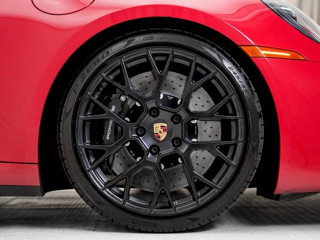 Certified 2024 Porsche 911 Carrera GTS image 39