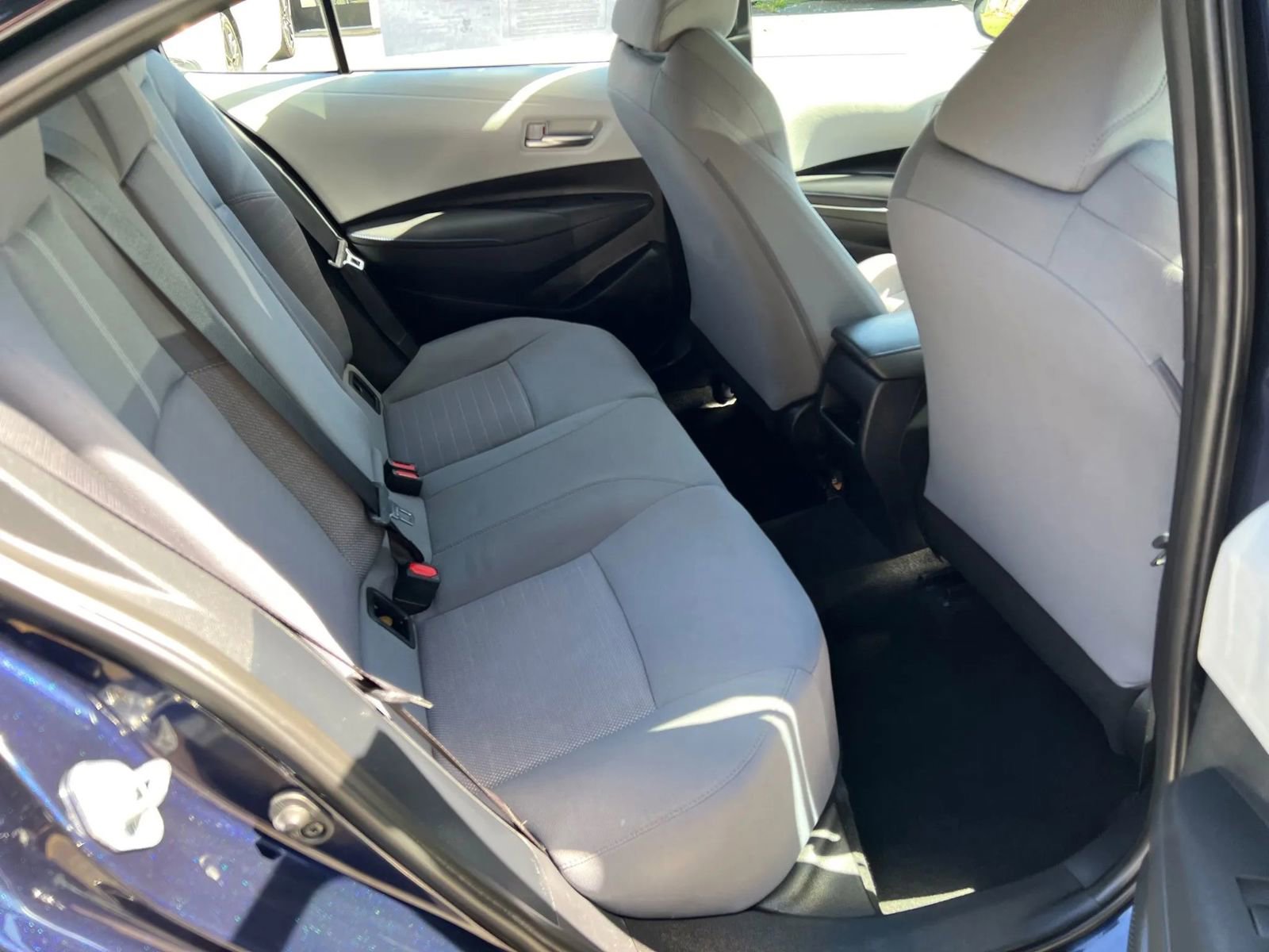 Used 2022 Toyota Corolla SE image 9