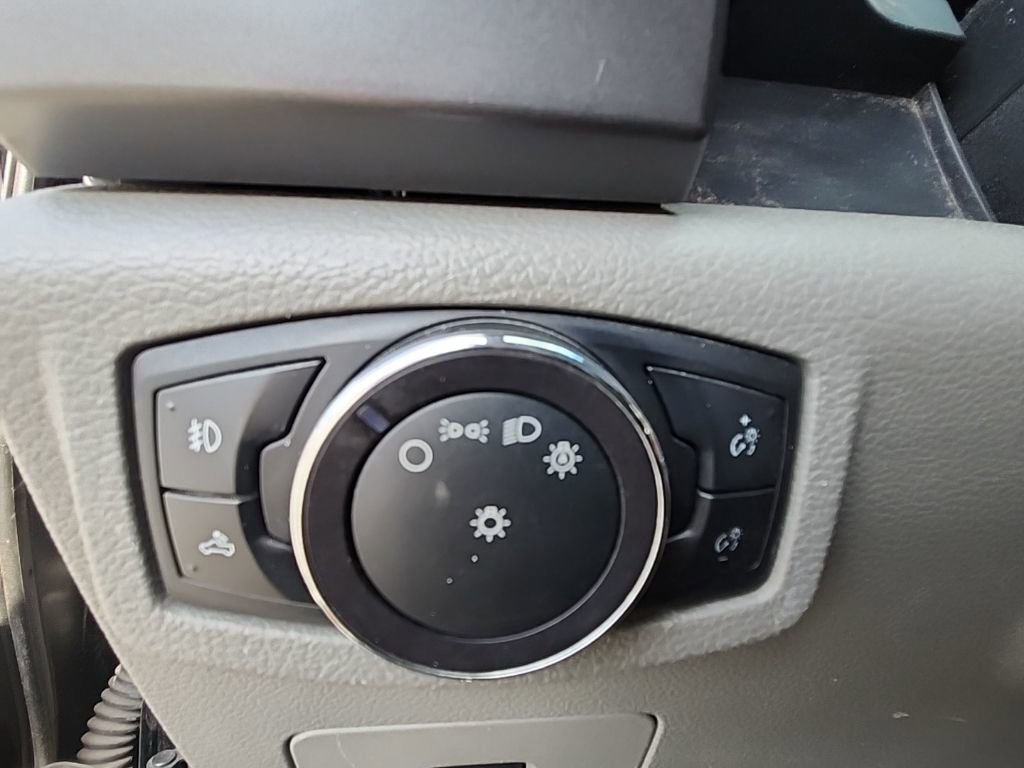 Used 2017 Ford F150 XLT w/ Equipment Group 302A Luxury image 22
