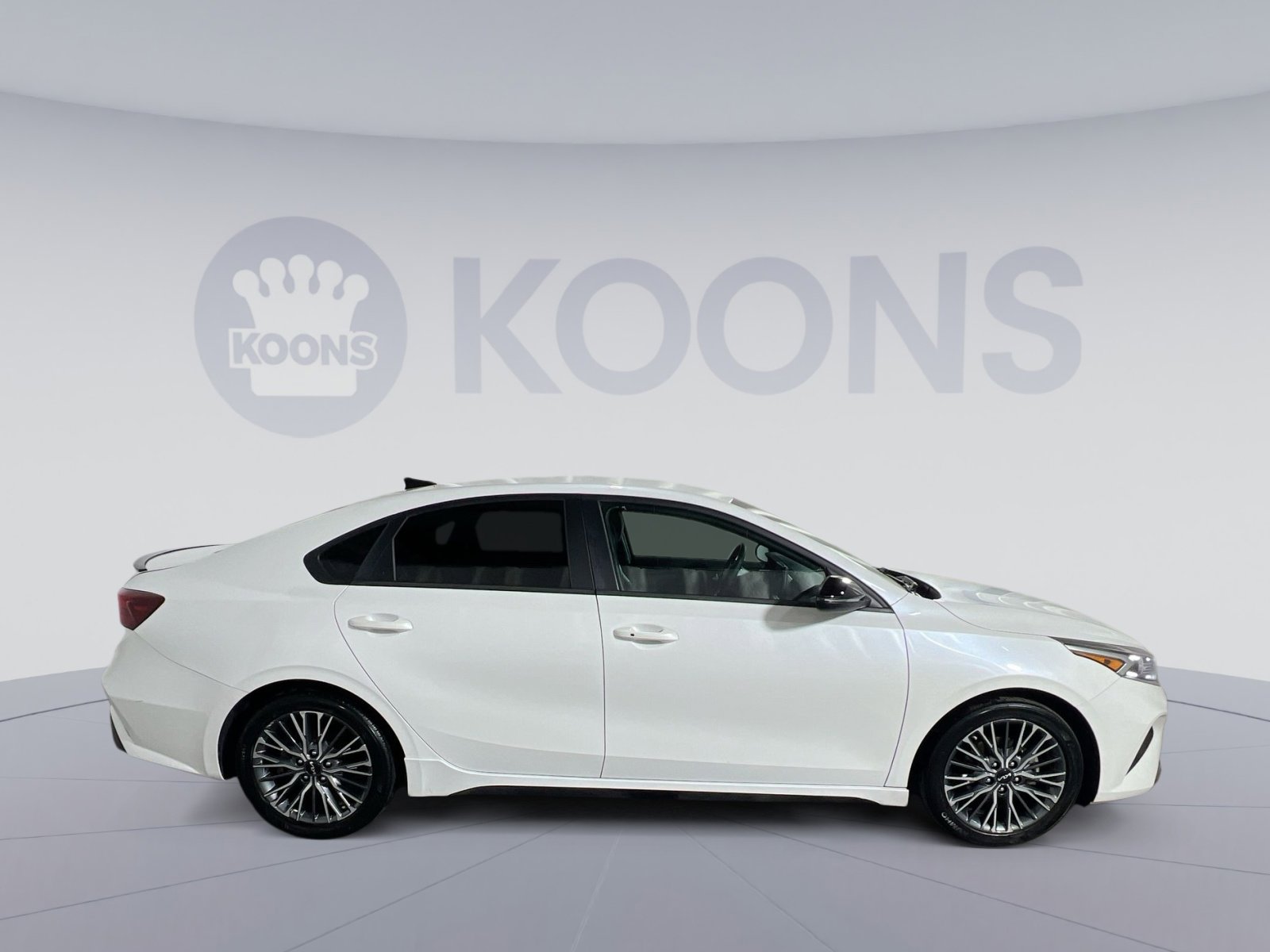 Used 2023 Kia Forte GT-Line image 8