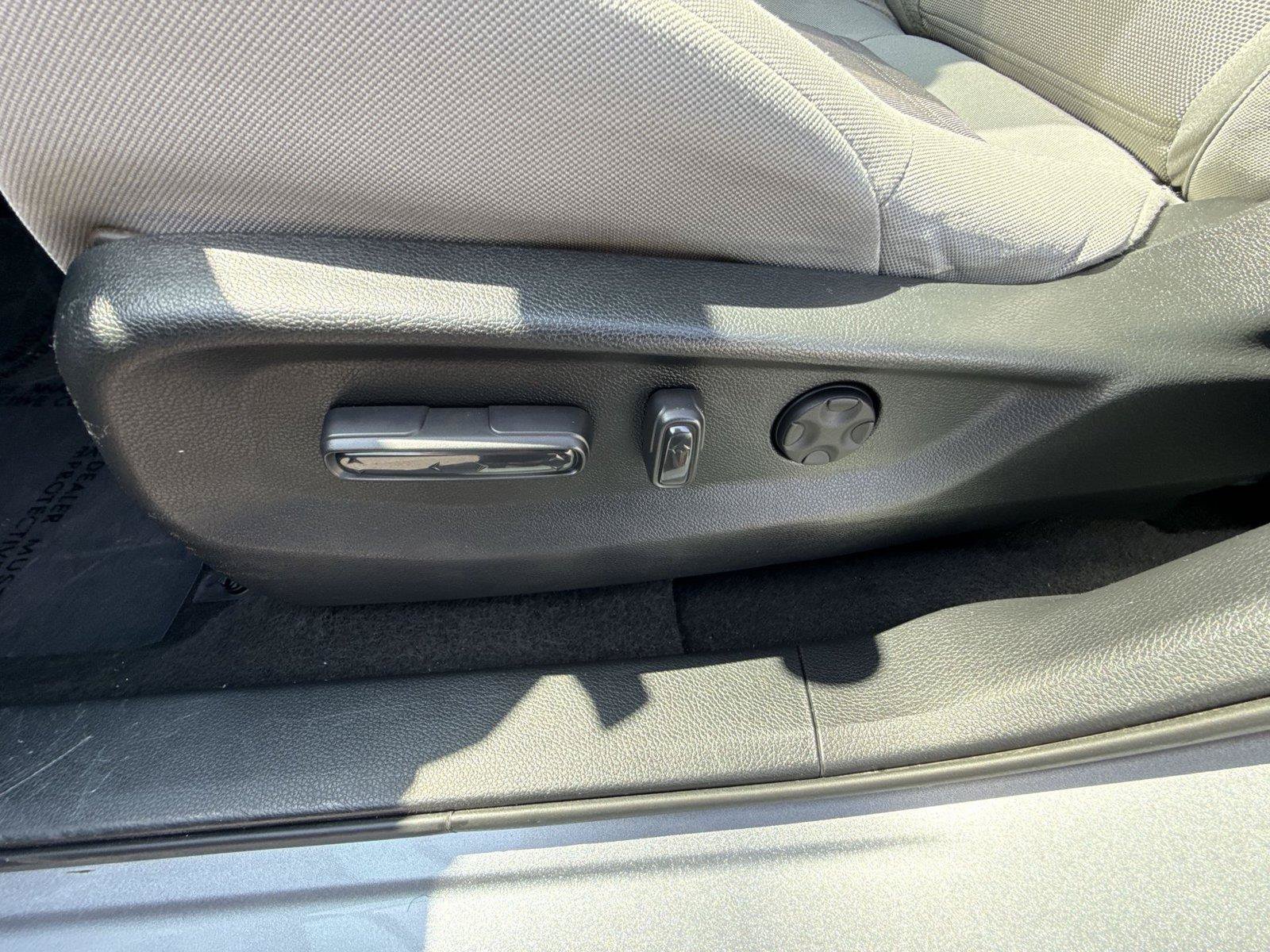 Used 2017 Honda CR-V EX image 15