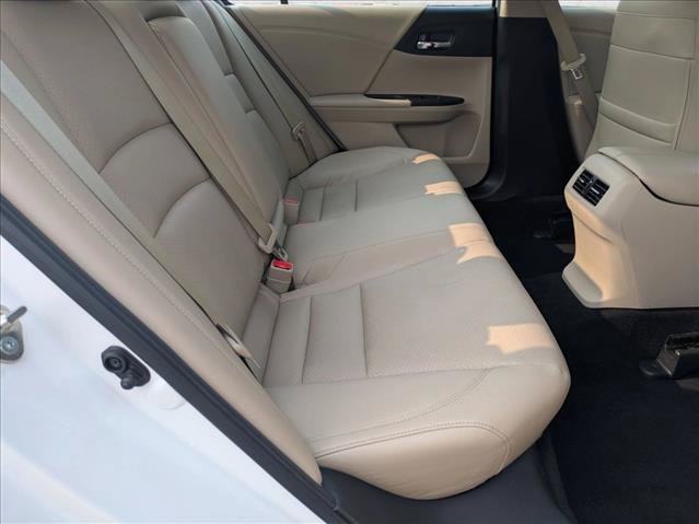 Used 2016 Honda Accord Touring image 21