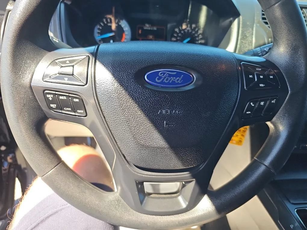 Used 2018 Ford Explorer 4WD image 11