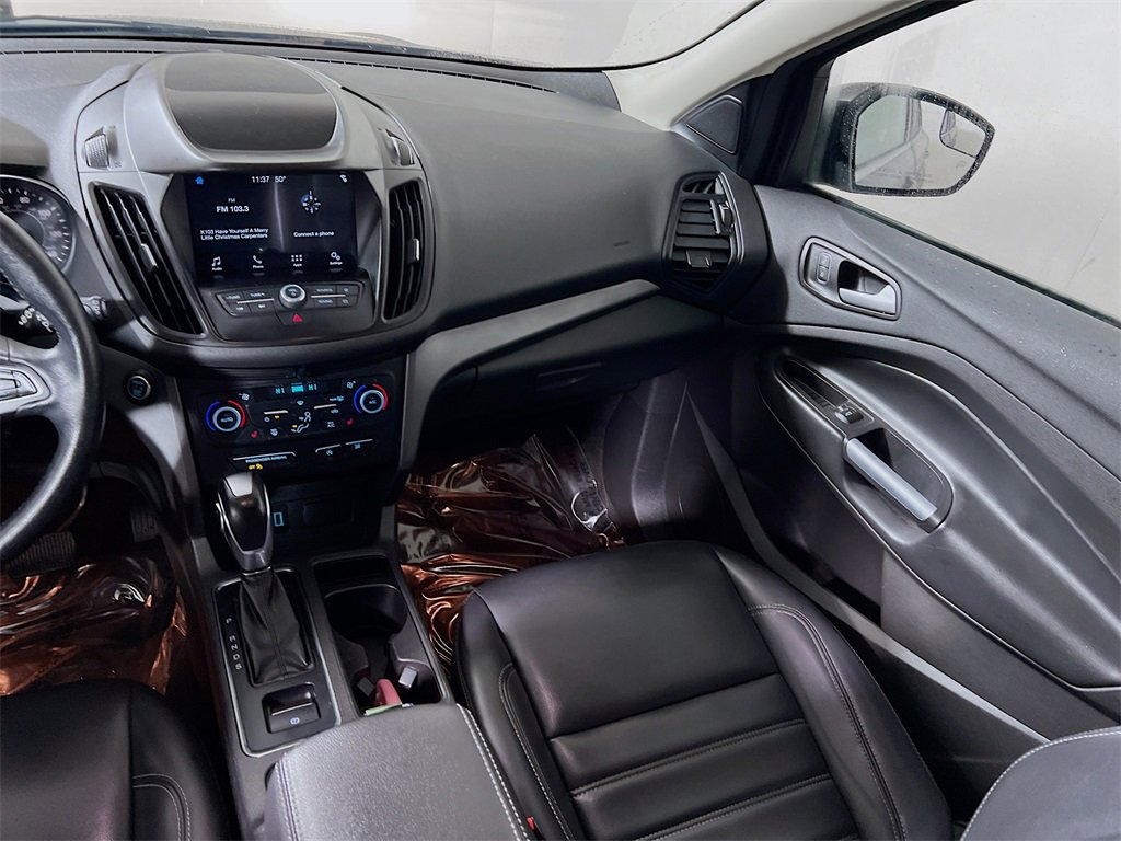 Used 2019 Ford Escape SEL image 21