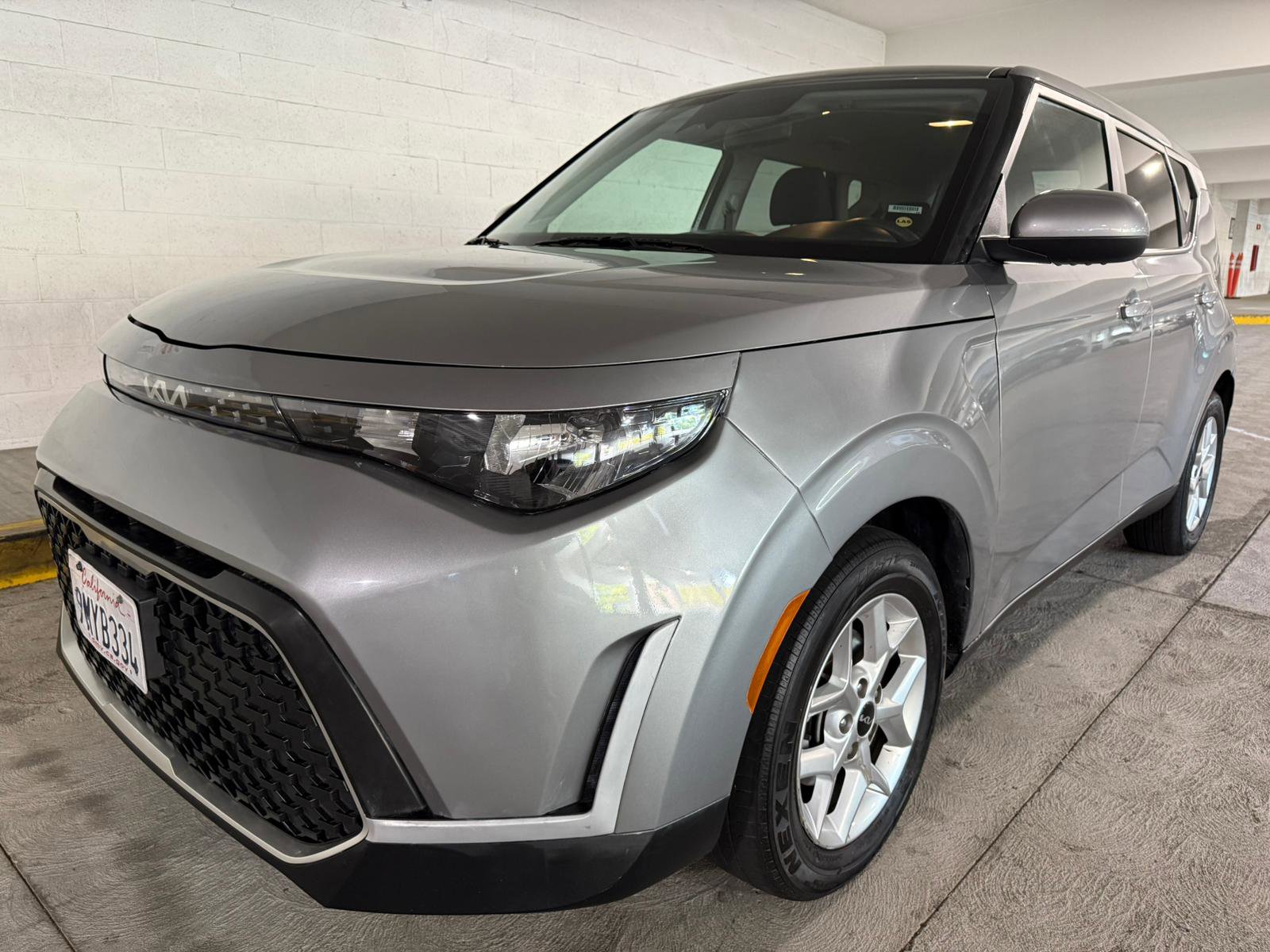 Used 2023 Kia Soul LX w/ Option Group 015